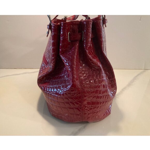 Red patent embossed faux crocodile large purse - Picture 3 of 7